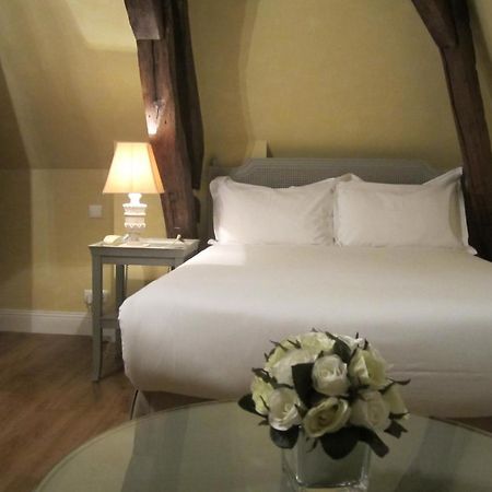 Chateau De Lazenay - Residence Hoteliere Bourges Eksteriør bilde